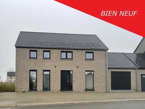 Lumineuse et spacieuse villa neuve 4 chambres !