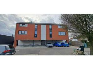 Proximité écoles  commerces et centre de village