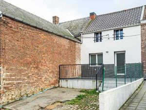 Maison rénovée 2 chambres avec jardin!