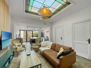 Nam property vous présente cette maison de ville rénovée.