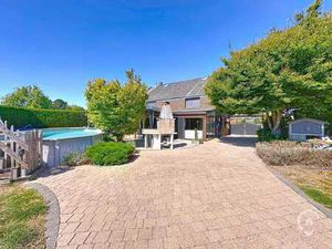 Superbe maison avec magnifique jardin à vendre à Deulin