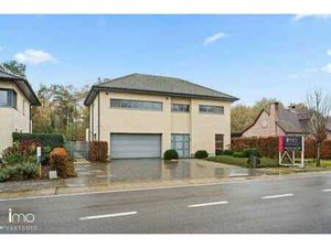 Villa prête à emménager de 280 m²