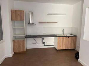 CABINET J ET M PLAISANT