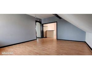 T2 Bis de 54m2 avec garage individuel de 13m2 et place de parking privative