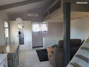 Maisonnette studio en campagne Aix en Provence