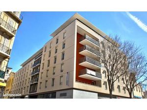 Studio 1 pièce 20 m²