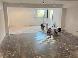 Local  commercial  esthétique de beauté