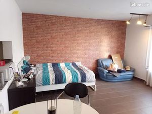 Studio meublé à louer