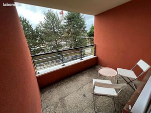 T2 de 30 m² avec balcon et garage – Craponne Centre