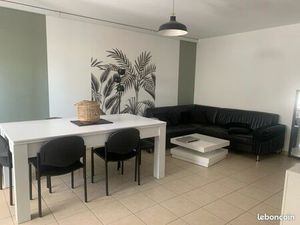 Apparemment T3 avec belle terrasse