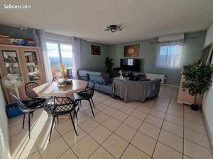 Bel apt 89m² / 3 ch. / 2 parkings sécurisés