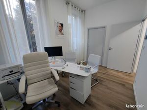 Location 2 bureaux centre-ville Aix en Provence