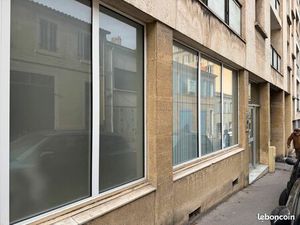 Tres beau local marseille 6eme