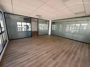 Bureaux 85 m²