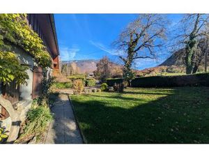 Location maison  m² T-2 à Cusy  960 €