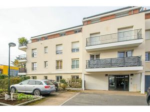 À vendre ? Superbe appartement T3 rénové avec vaste jardin privatif ? Centre bourg de Bass
