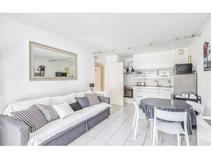 PORT FRÉJUS - 2P dans Résidence avec Piscine