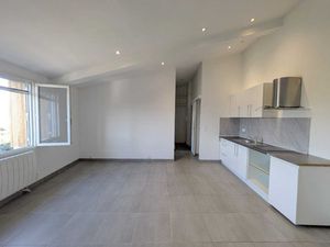 À VENDRE Appartement T2 avec vue dégagée Pierrefeu-du-Va