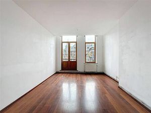 Triplex à louer avec 3 chambres   Dinant (VBD59716)