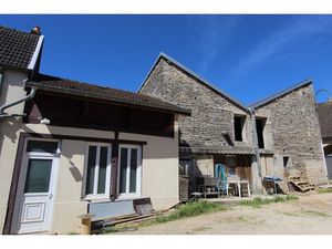 Dpt Côte d'Or (21)  à vendre GISSEY SUR OUCHE Grange P3 + local soit 138 m²