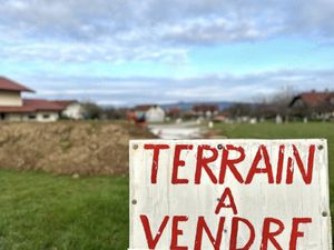 Au coeur de Chevigny-Fenay  terrain à bâtir hors lotissement.