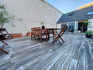 CHATELAIN-IXELLES: Charmant 1 chambre avec terrasse 60m2