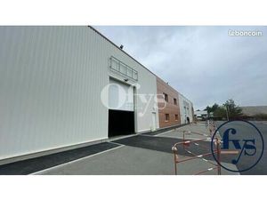 Local d'activité 294 m²