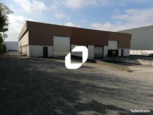 Local d'activité 1 180 m²