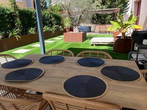 CHARMANT 2 PIECES Meublé  100m de terrasses paysagées à 300m de la rotonde