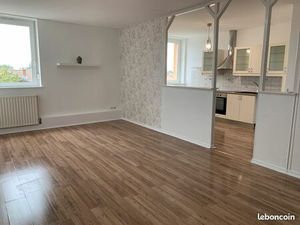 Loue appartement lumineux de 100 m2