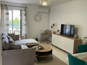 Appartement T2 48m2 traversant tout équipé et meublé disponible du 1/02/2026 au 10/05/2026