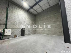 Local bureaux 364 m²