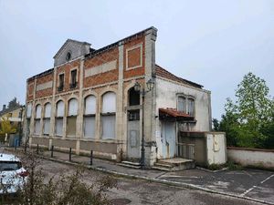 en vente Immeuble de rapport 600 m² – 240 000 € |Neuves-Maisons