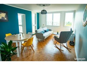 Location appartement meublé – 4 chambres – Valence Sud – 95 m² – Dernier étage