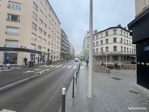 Pressing/Teinturerie 50 m²