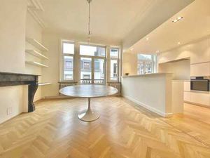 Splendide appartement de coin - une perle!