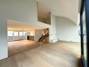 PENTHOUSE/TRIPLEX - BD DE WATERLOO/SABLON -