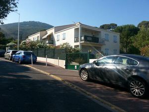 Location appartement 2 pièces 46 m² à Toulon (83000)