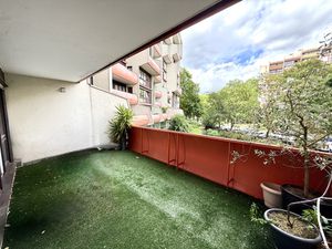 3 Pièces avec 2 balcons  parking à 2min du RER B  futur métro 16