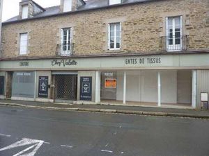 Vente Bureaux et commerces à Dinan (22100) : à vendre / 480m² Dinan