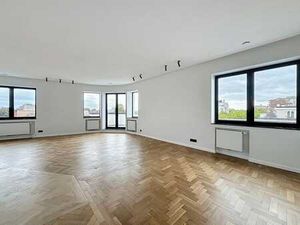 Molière : Magnifique penthouse entièrement rénové