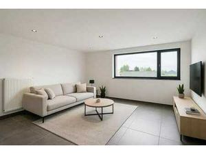 Appartement 4 chambres avec terrasse et parking privé