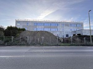 Bien professionnel à louer à Harelbeke € 19.775 (LI60C) | Zimmo