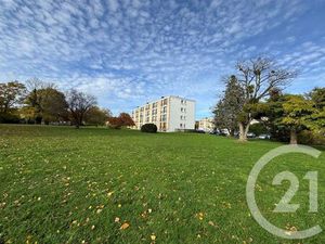 Appartement à louer - 3 pièces - 56 79 m2 - St Germain Les Arpajon - 91 - ILE-DE-FRANCE