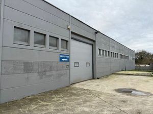 Surface industrielle à louer à ROUTE DE MONS 16 Dampremy (VBD59734)