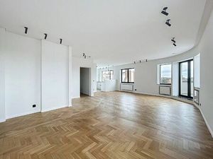 Penthouse à louer avec terrasse et 3 chambres   Ixelles (VBD59827)