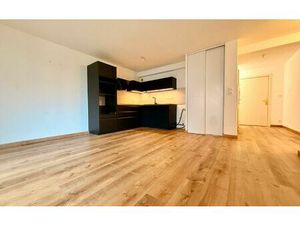 Location appartement  61.48 m² T-3 à Toulouse  850 €