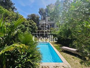 Maison d’exception à vendre en position dominante – Eoures  Marseille 11ᵉ