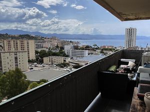 EXCLUSIVITÉ - T4 rénové entrée de ville Ajaccio