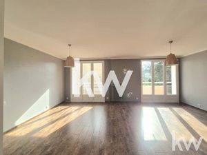 Appartement T4 avec balcon 66 M2- Saint-Etienne Vivaraize